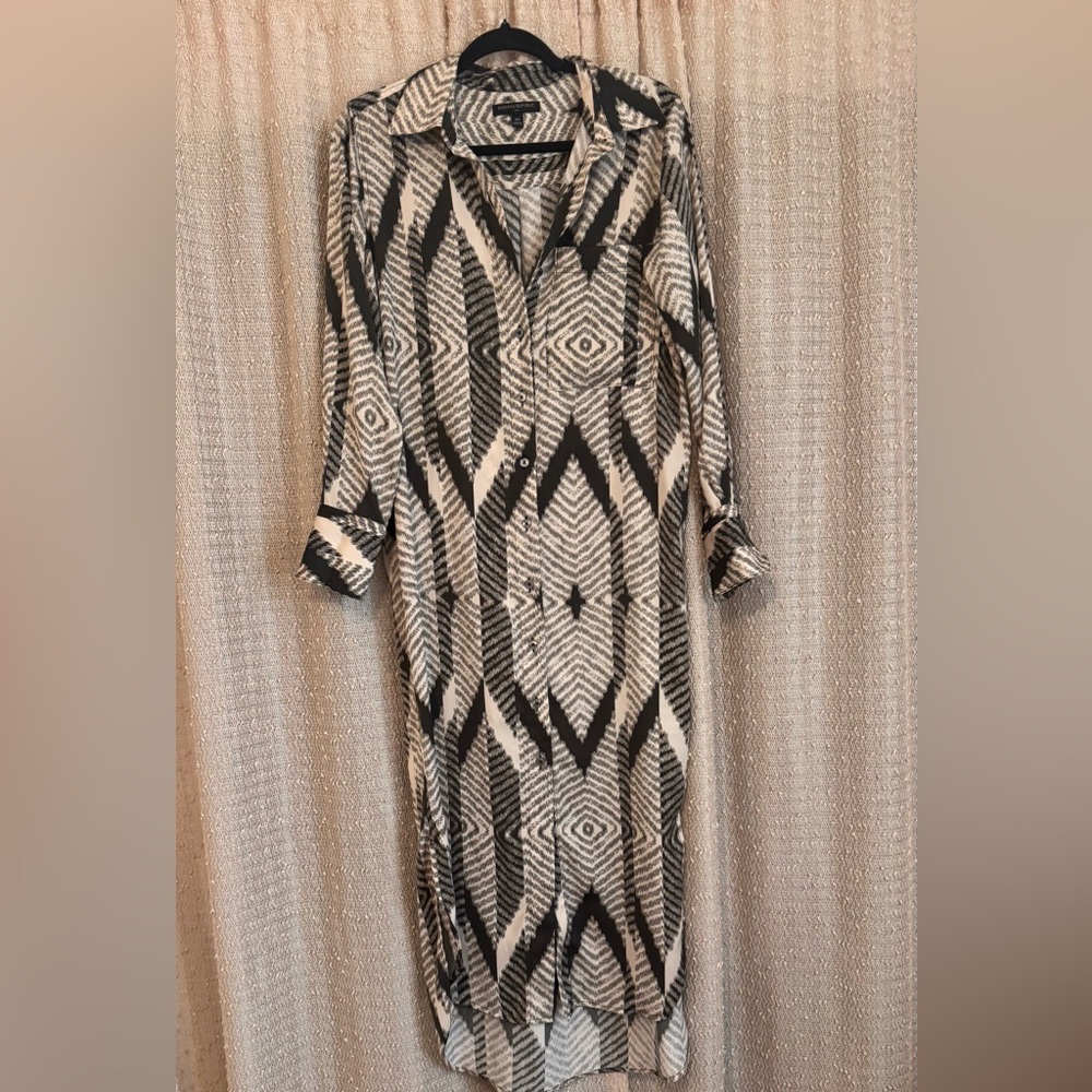 Banana Republic Factory Black and White Patterned Dress